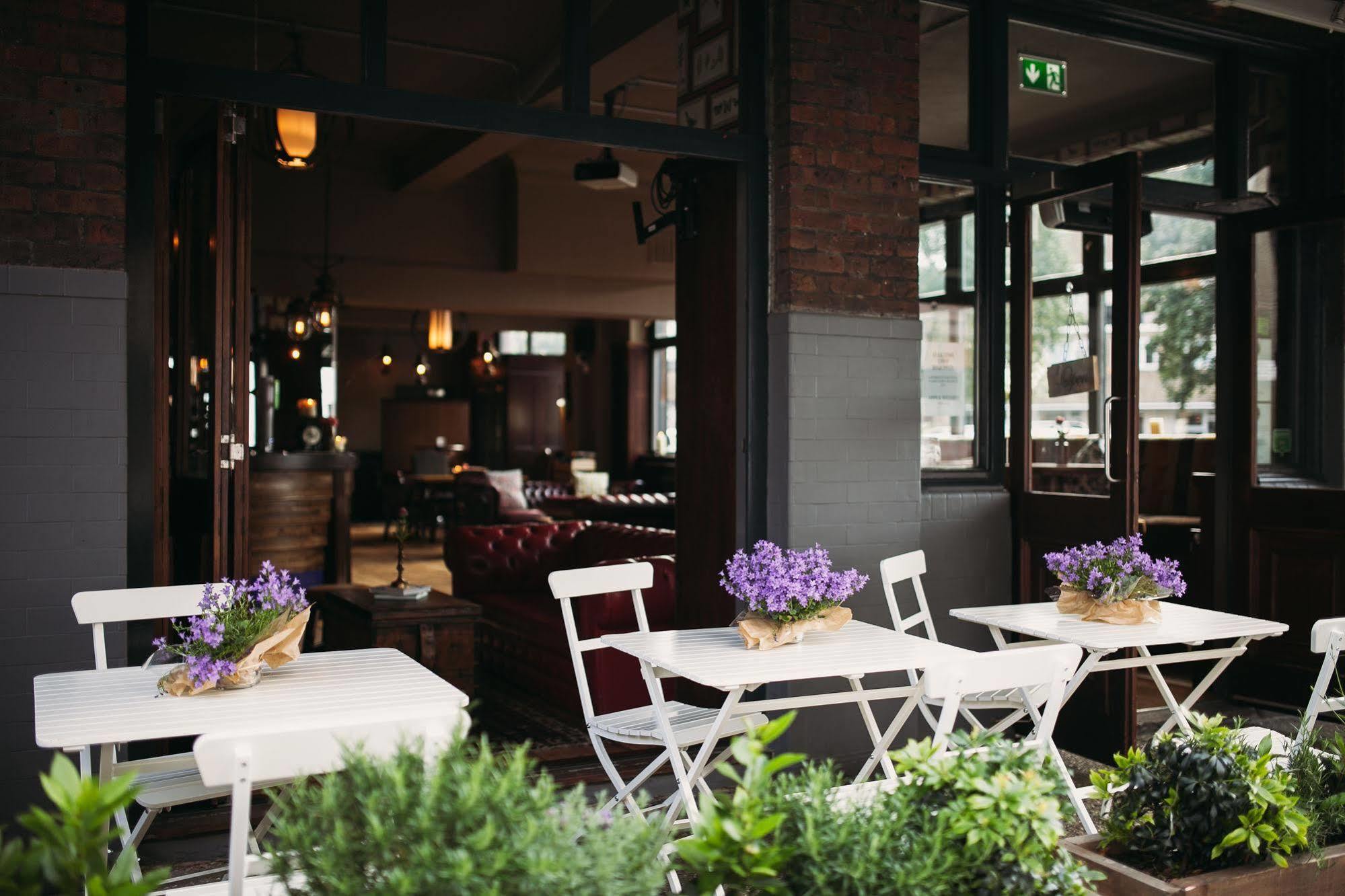 The Captain Cook London Exterior photo